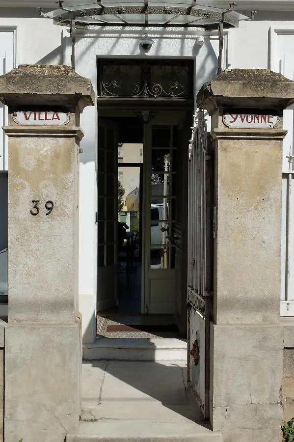 Villa Yvonne - Maisons de Marseille 0*,